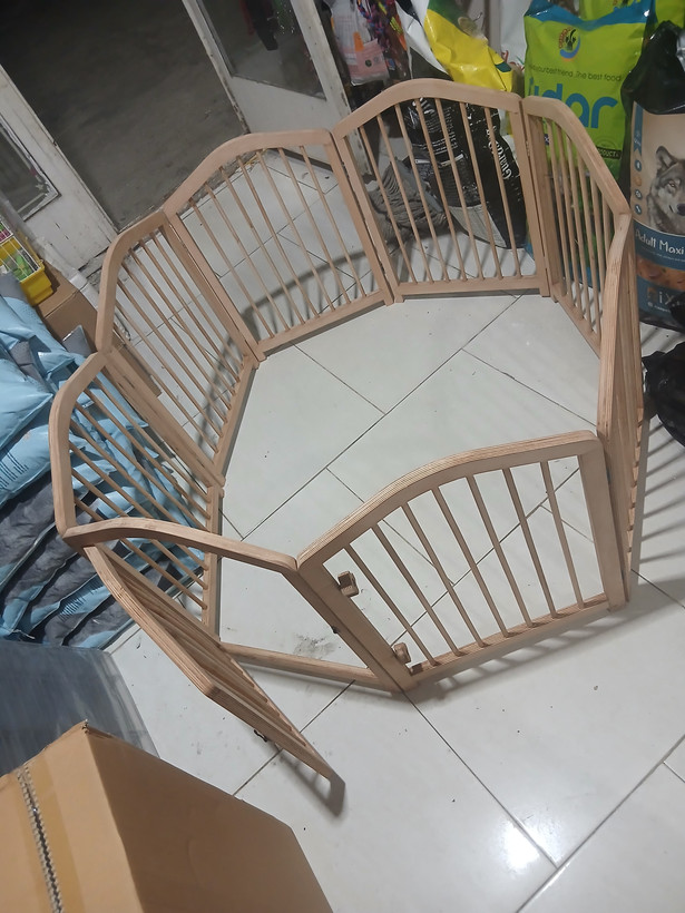 پارک چوبی محدود کننده حیوانات خانگی زاریکس